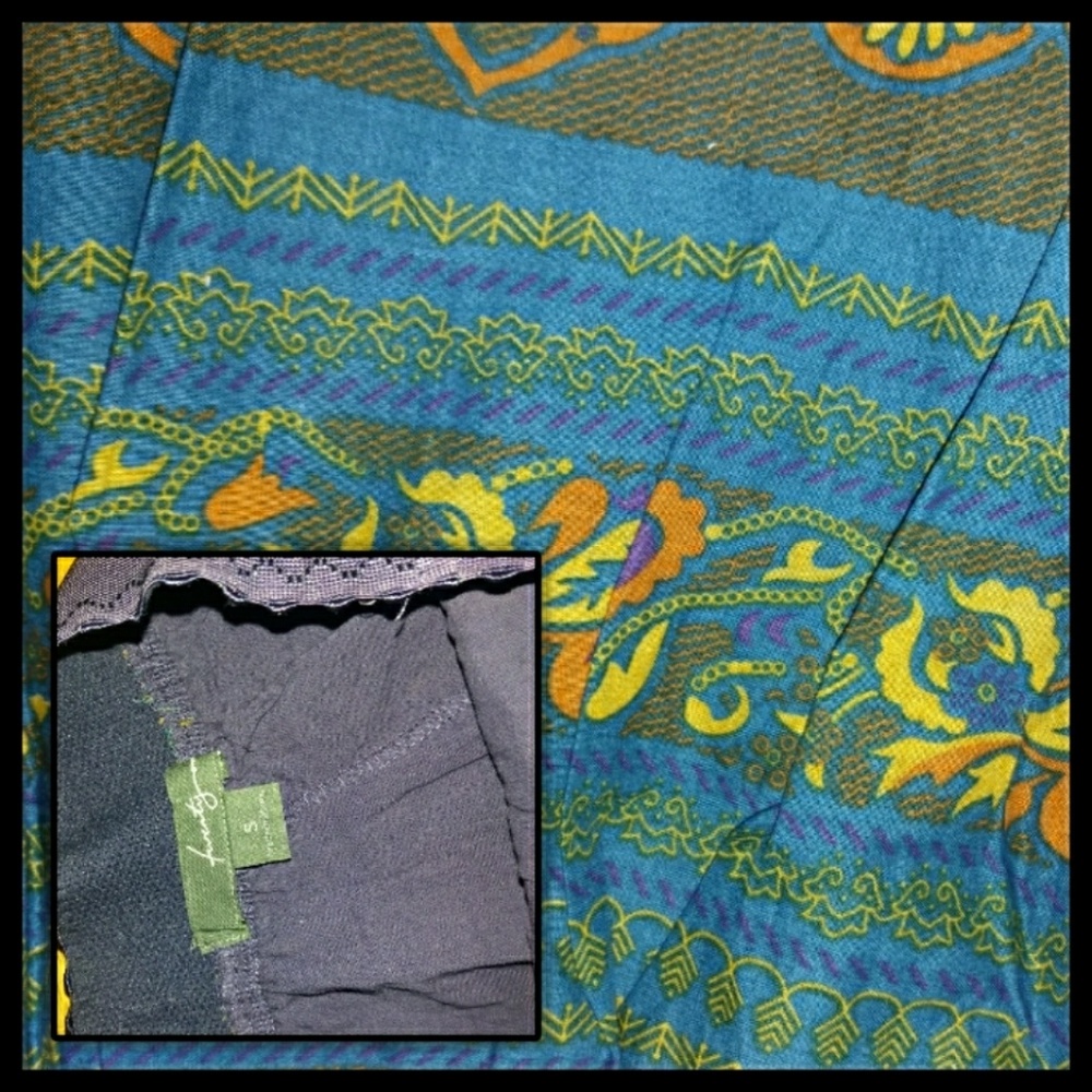 Forever 21 Printed Circle Skirt - Picture 4 of 4